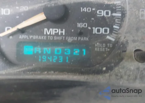 2002 Chevrolet Silverado 1500 Ls z USA, uszkodzony, nr VIN 2GCEC19T521240197